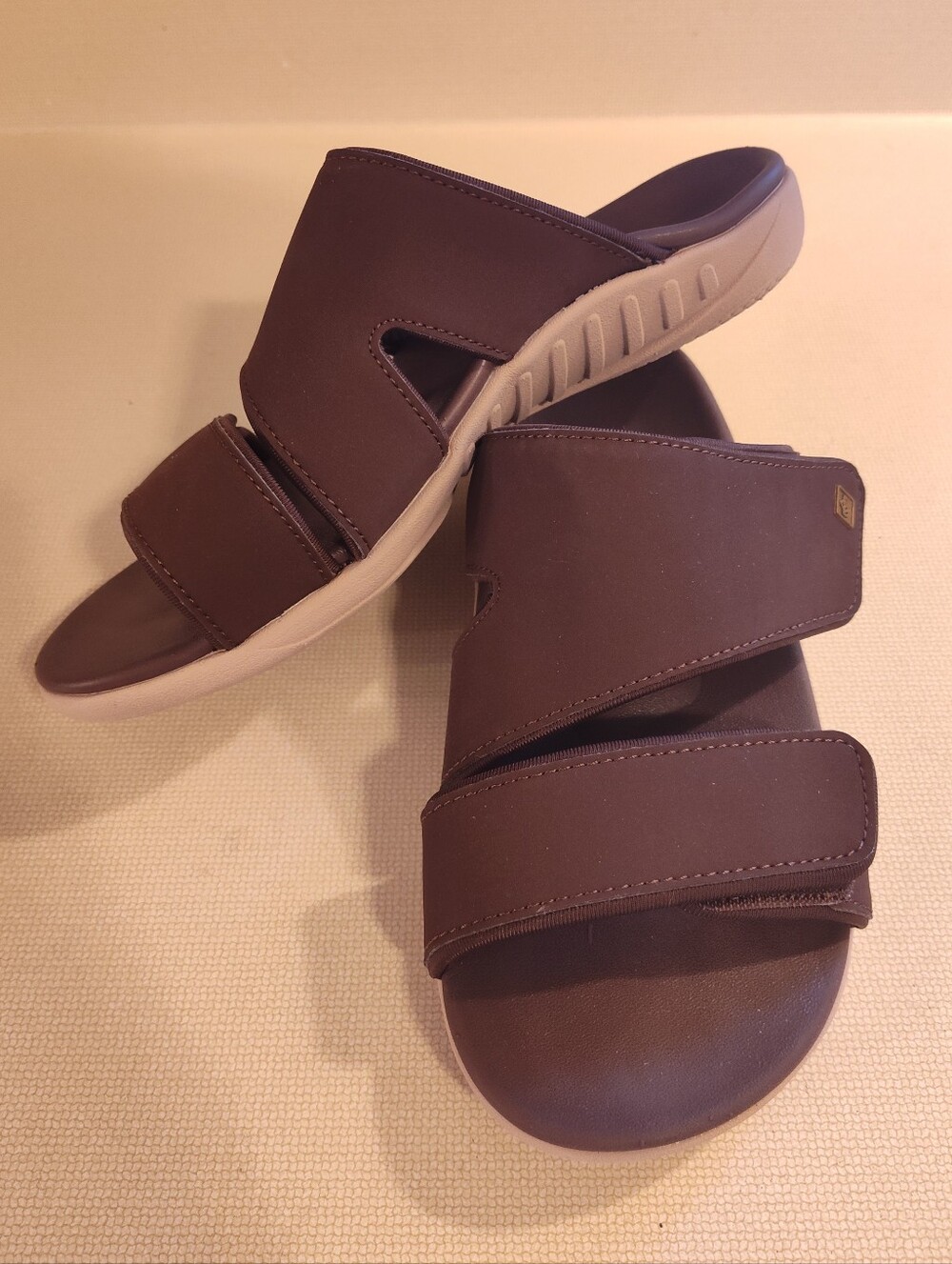 Spenco Kholo Nuevo Brown Orthopedic Comfort Adjustable Straps Slides Sandals 9D